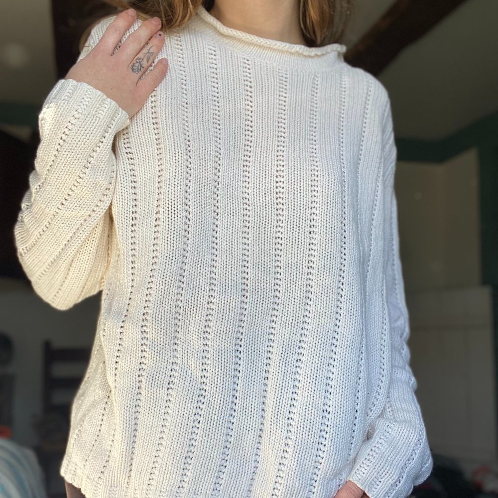 VINTAGE LANDS' END SCALLOPED SWEATER